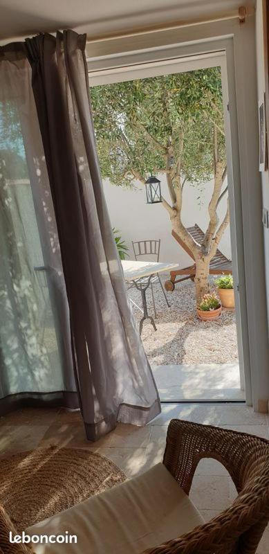 Chambre Independante Avec Jardin Privatif La Londe-les-Maures Εξωτερικό φωτογραφία